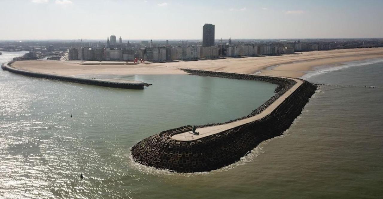 Weloveoostende - Newly Renovated Large Apartment 150M From The Beach - Including Bed Sheets And Final Clea-Ning Oostende Exterior foto
