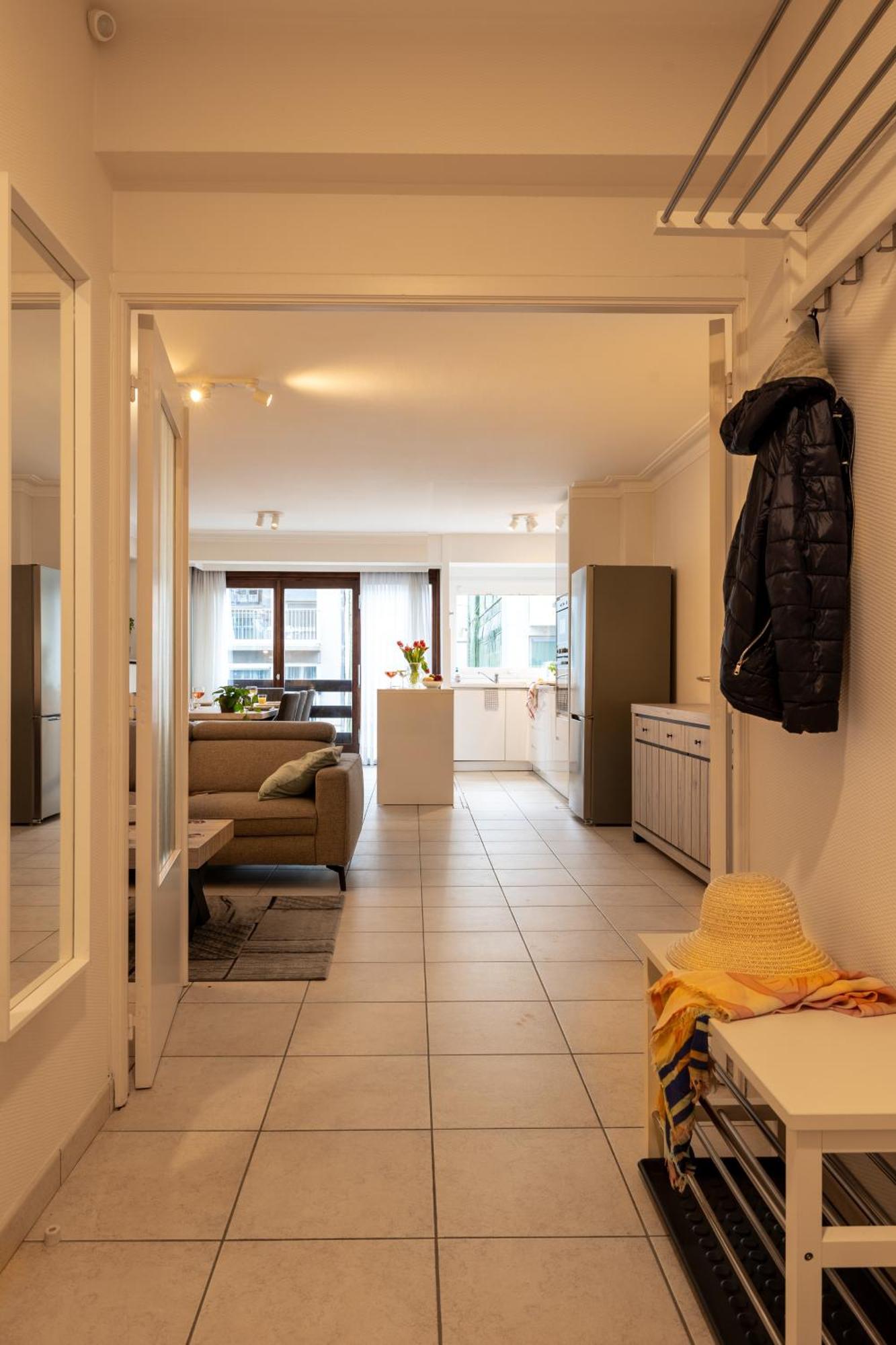 Weloveoostende - Newly Renovated Large Apartment 150M From The Beach - Including Bed Sheets And Final Clea-Ning Oostende Exterior foto
