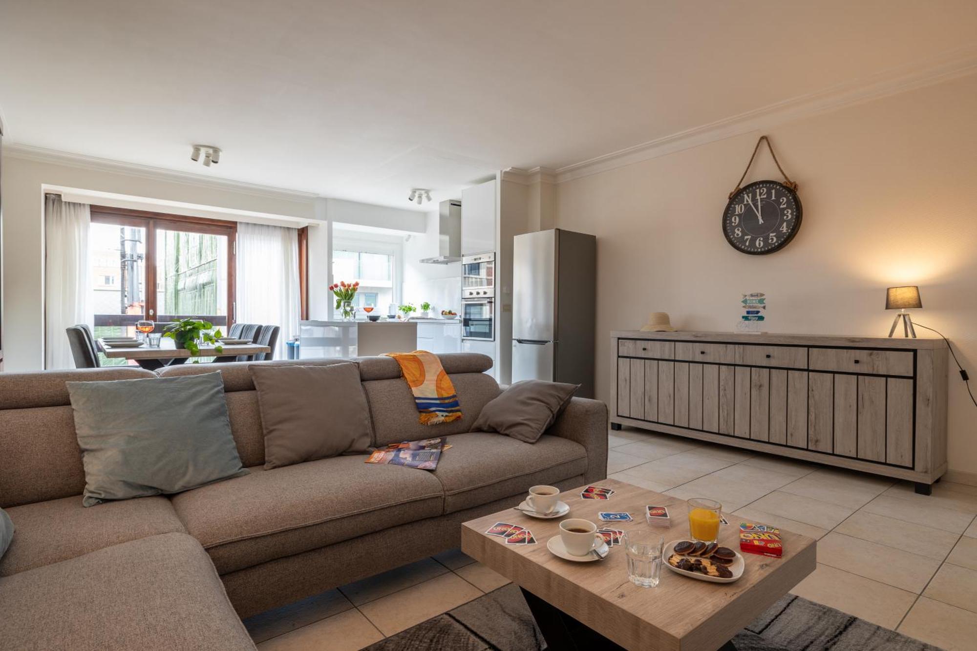 Weloveoostende - Newly Renovated Large Apartment 150M From The Beach - Including Bed Sheets And Final Clea-Ning Oostende Exterior foto